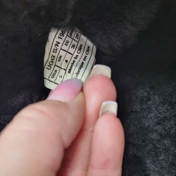 UGG Black Sheepskin Winter Boots - Picture 2 of 5